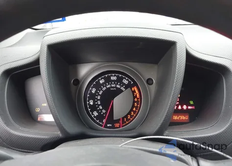 2010 Scion Xd from USA, damaged, VIN JTKKU4B49AJ058861